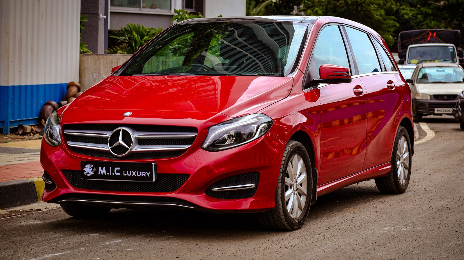 Mercedes B200