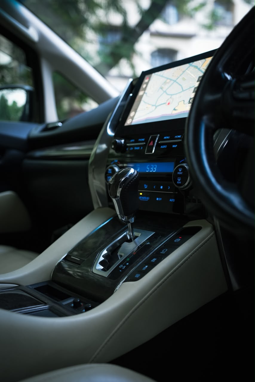 Toyota Vellfire Executive Lounge