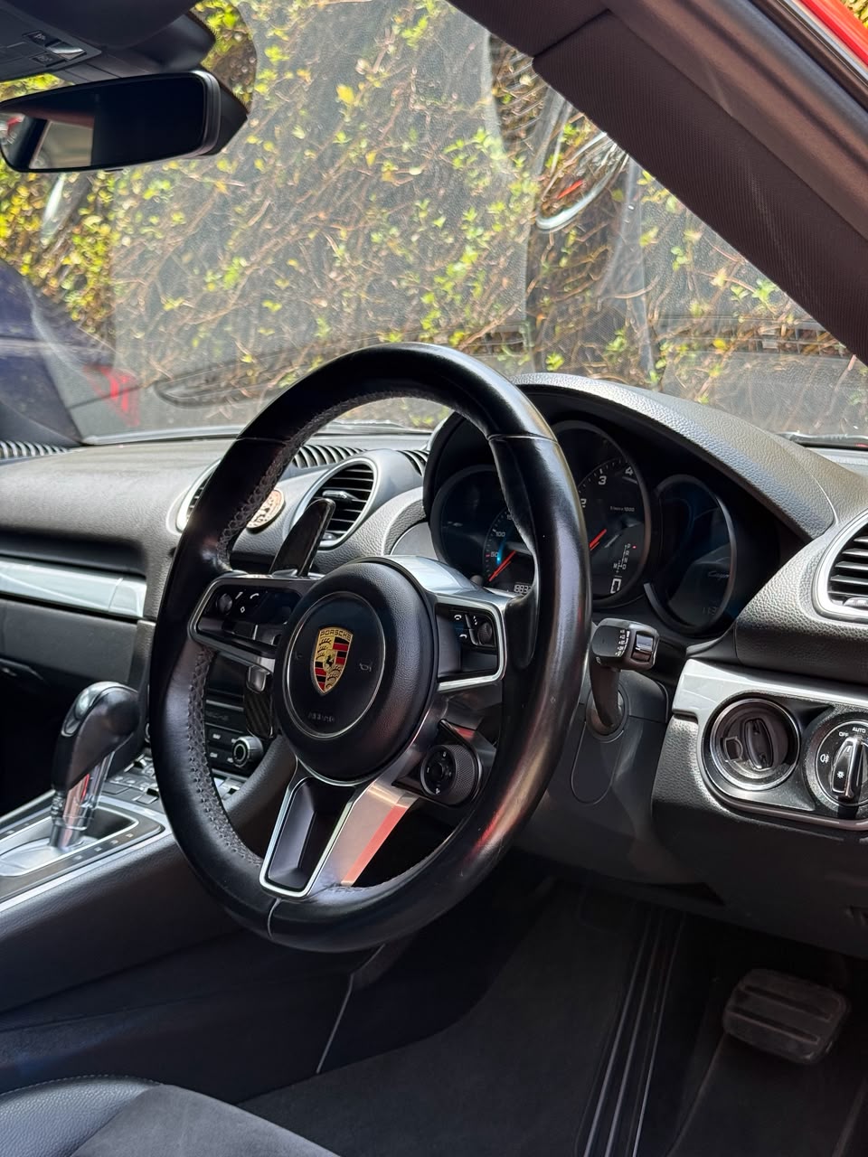 Porsche 718 Cayman