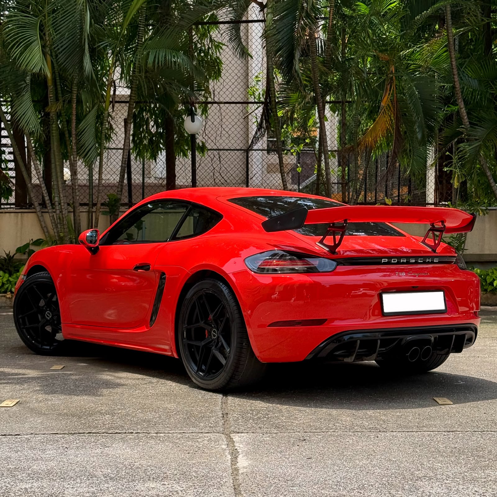 Porsche 718 Cayman