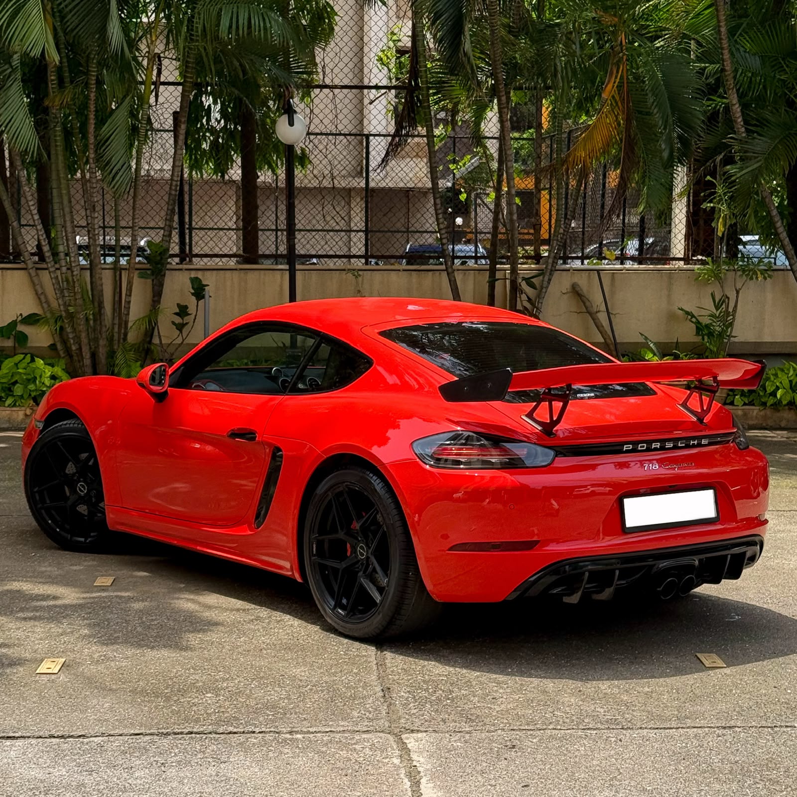 Porsche 718 Cayman