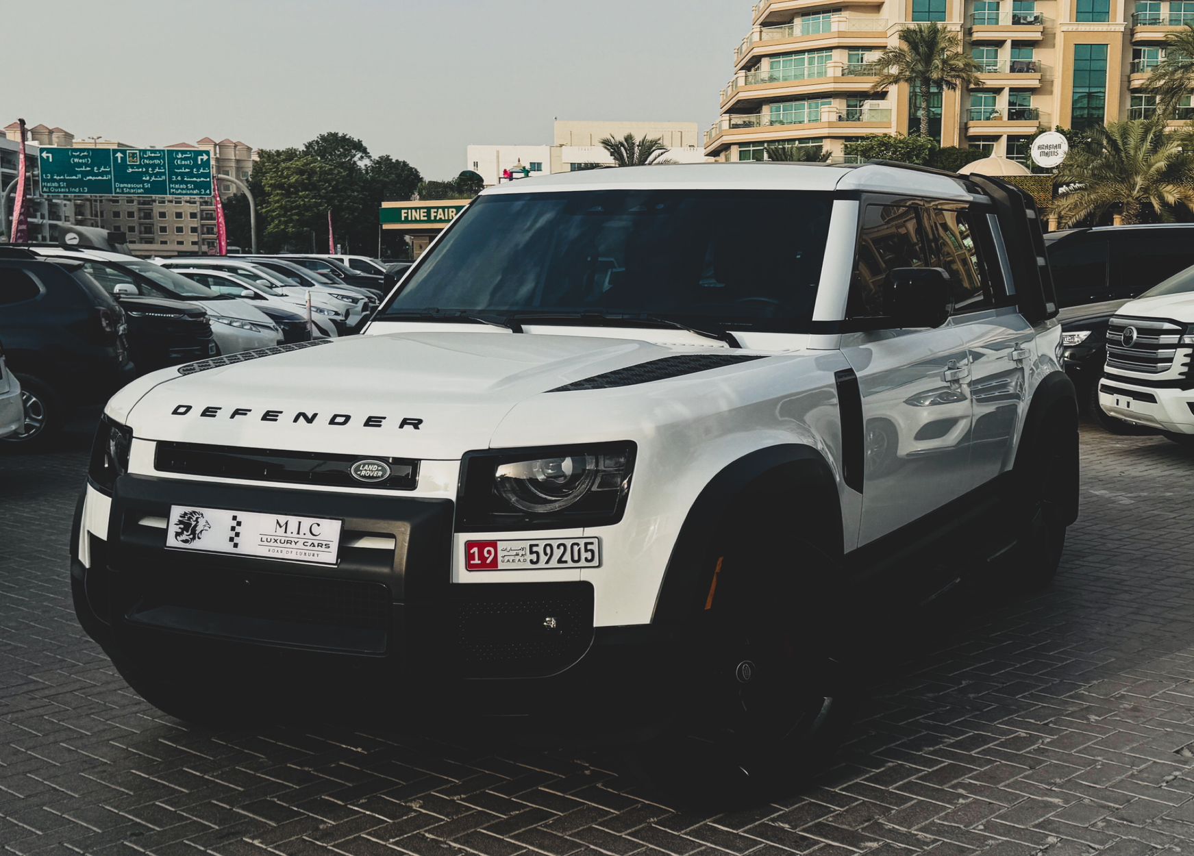 Land Rover Defender
